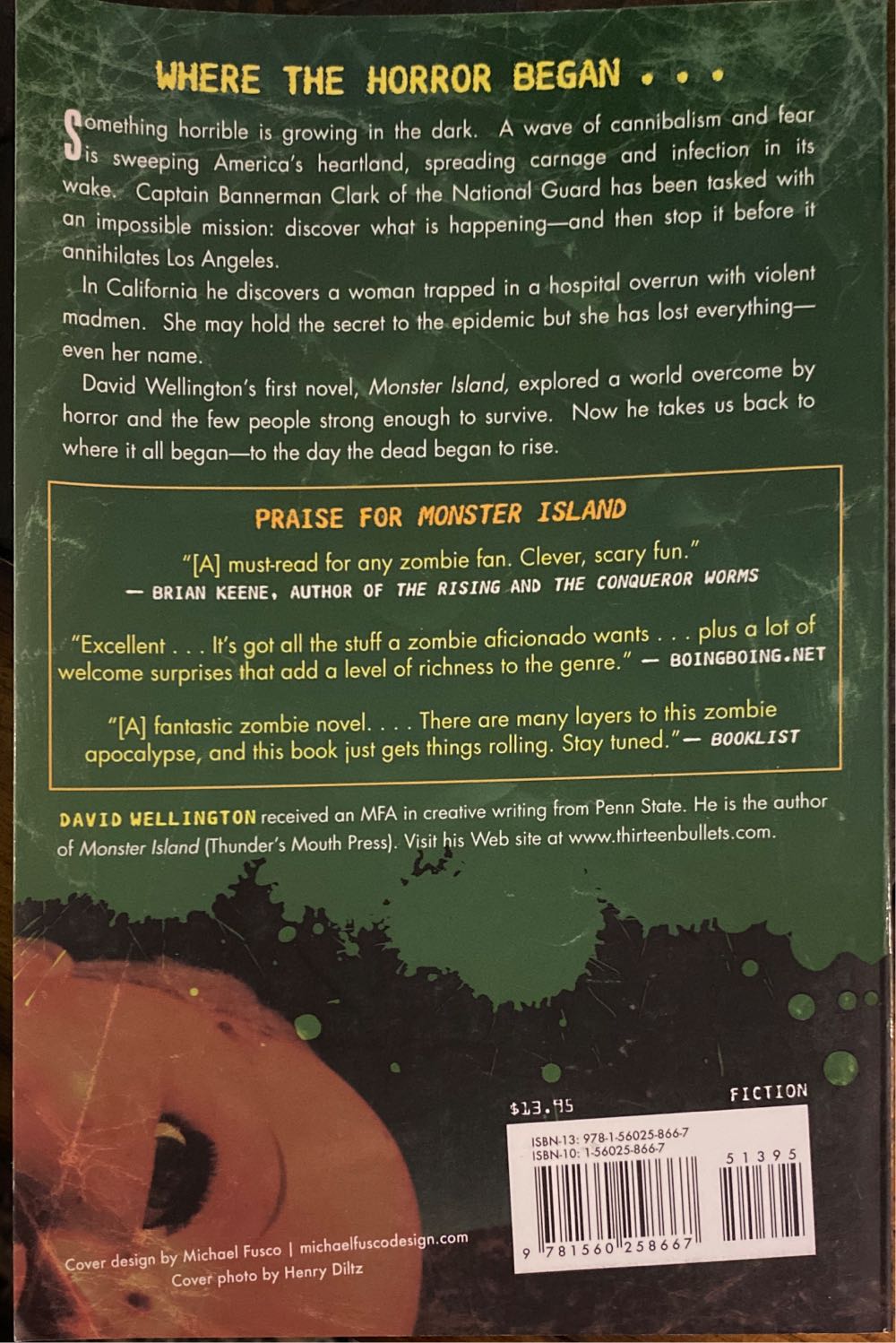 Monster Nation - David Wellington (Running Press - Paperback) book collectible [Barcode 9781560258667] - Main Image 2