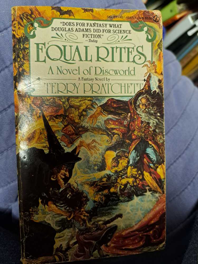 Equal Rites - Terry Pratchett (Corgi Books - Paperback) book collectible [Barcode 9780552166614] - Main Image 3