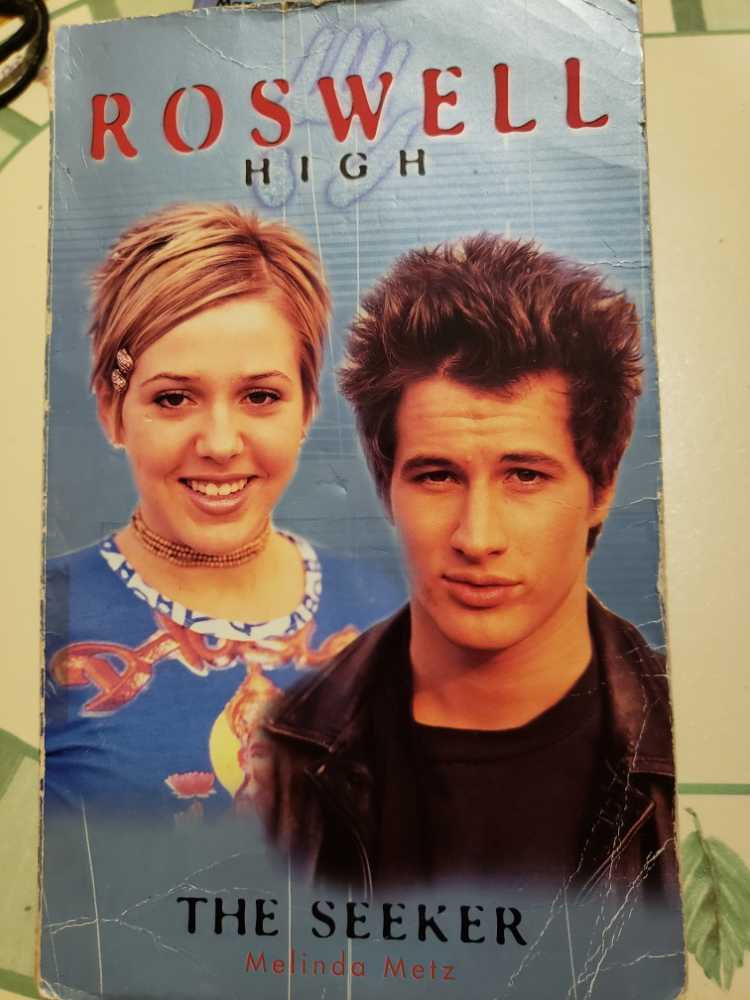 The Seeker - Melinda Metz (A Kangaroo Book / Pocket Books - Paperback) book collectible [Barcode 9780743408806] - Main Image 2