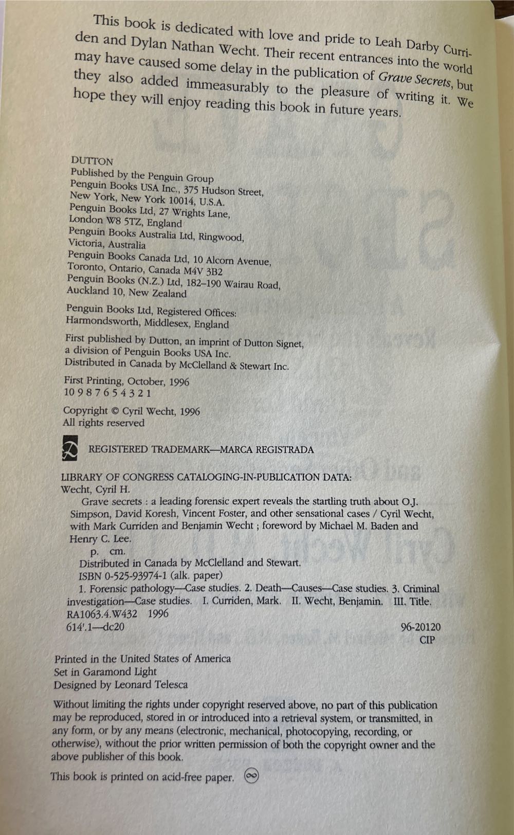 Grave Secrets - Cyril Wecht (E P Dutton - Hardcover) book collectible [Barcode 9780525939740] - Main Image 3