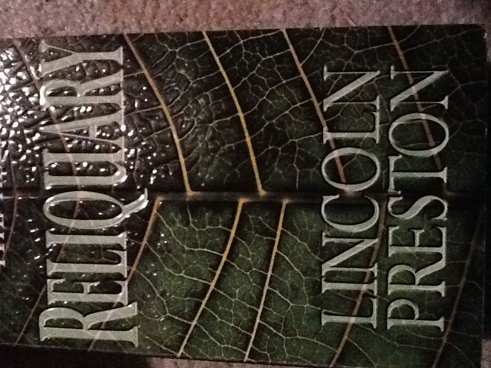 Reliquary - Douglas Preston book collectible [Barcode 9780553506334] - Main Image 1