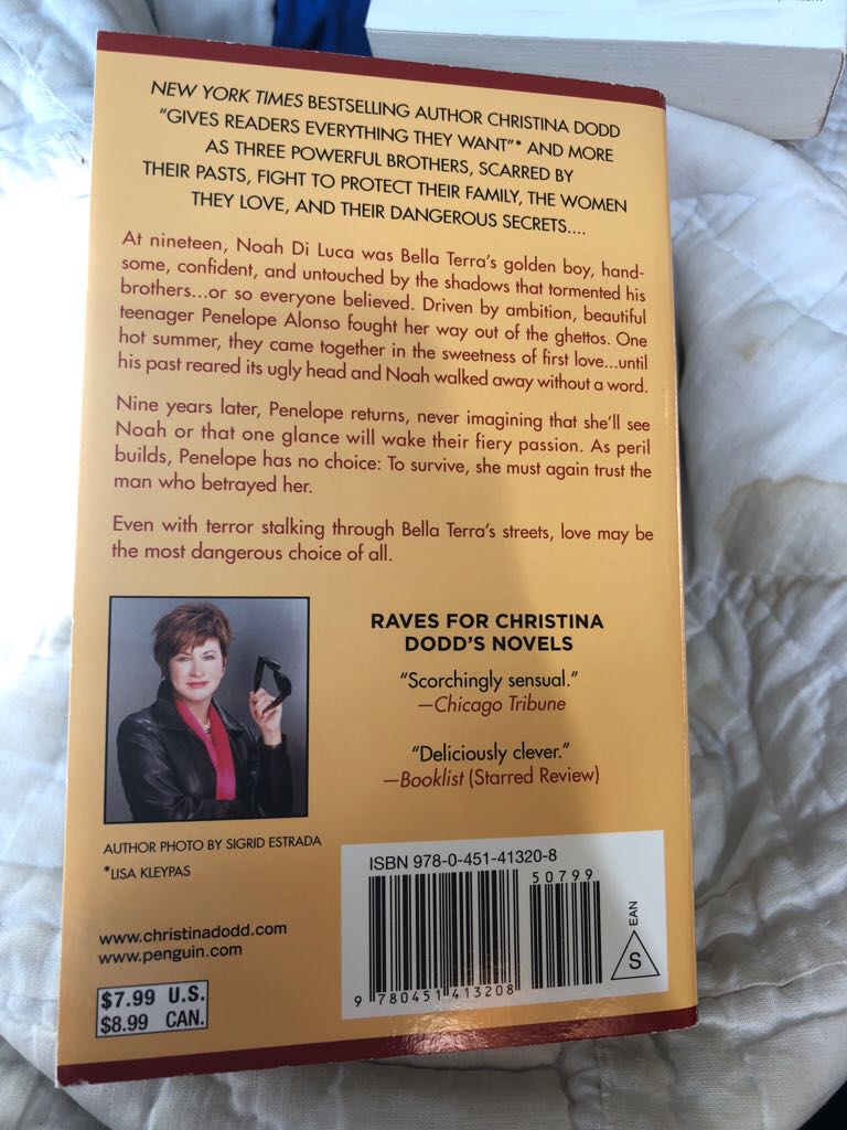 Betrayal - Christina Dodd (Signet Romantic Suspense - Paperback) book collectible [Barcode 9780451413208] - Main Image 2