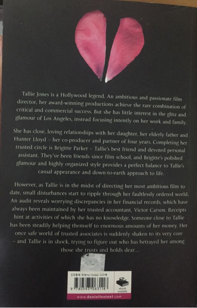 Betrayal - Danielle Steel (Panmacmillan - Paperback) book collectible [Barcode 9780593063118] - Main Image 2