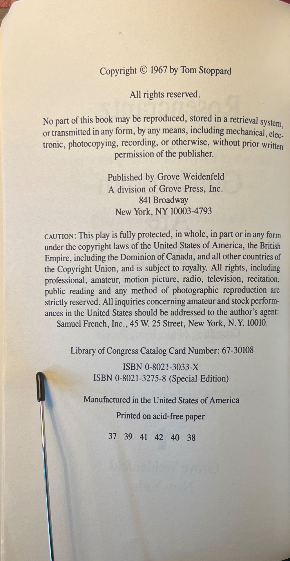 Rosencrantz and Guildenstern Are Dead - Tom Stoppard (Grove Press - Trade Paperback) book collectible [Barcode 9780802132758] - Main Image 4