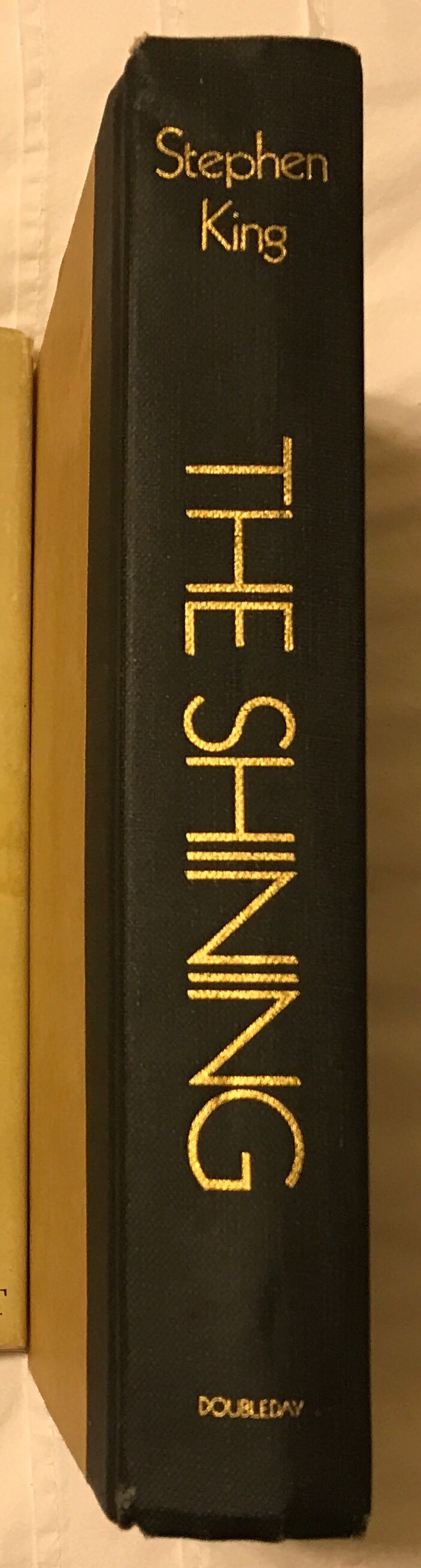 The Shining - Stephen King (Doubleday - Hardcover) book collectible [Barcode 0385121679] - Main Image 4