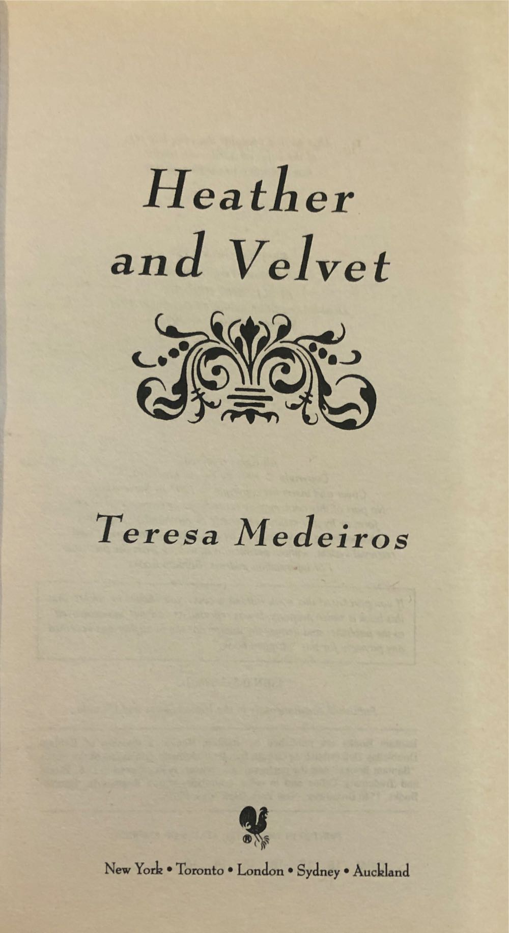 Heather and Velvet - Teresa Medeiros (Bantam Books (Mm) - Paperback) book collectible [Barcode 9780553294071] - Main Image 3