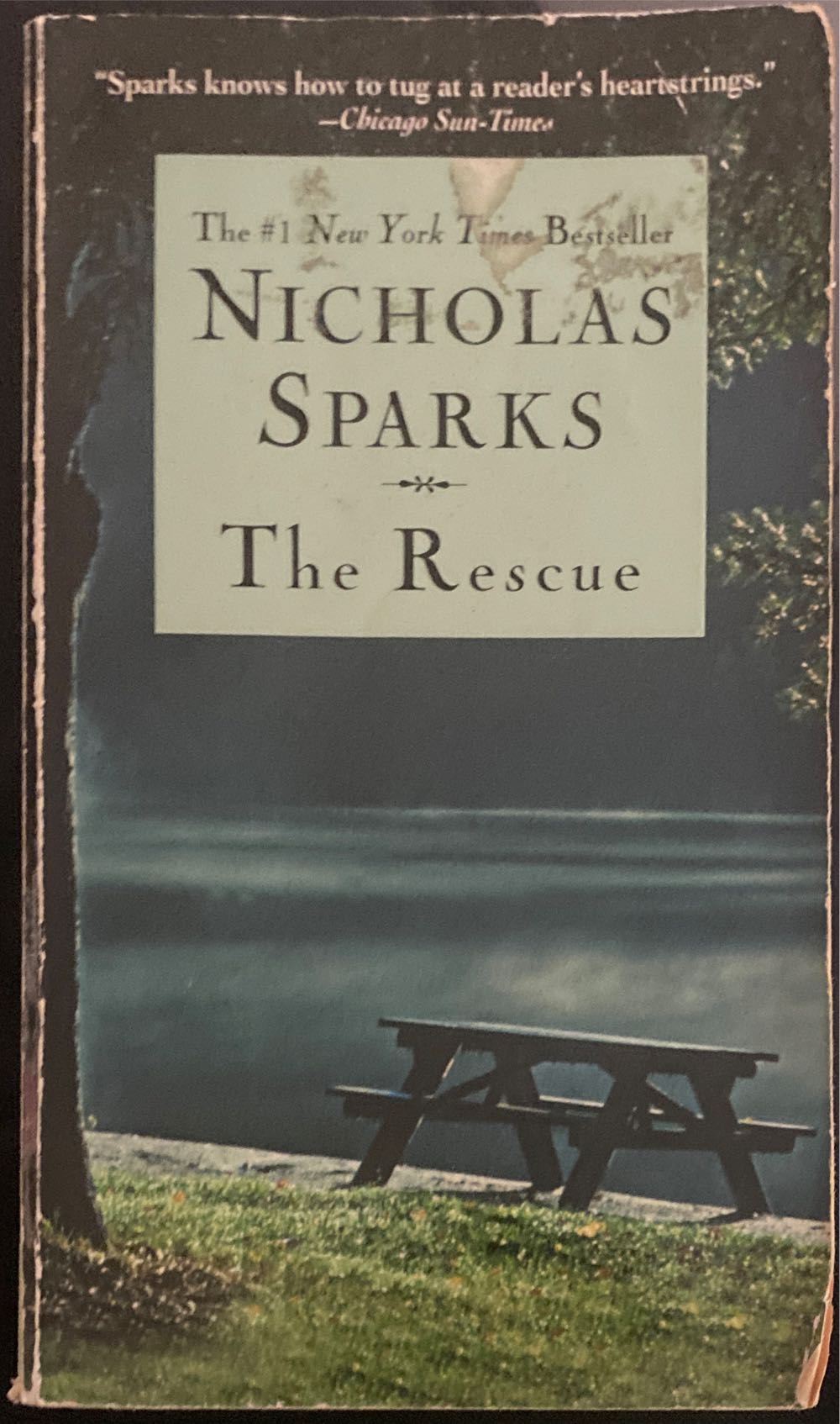 The Rescue - Nicholas Sparks (A Warner Book - Paperback) book collectible [Barcode 9780446610391] - Main Image 3