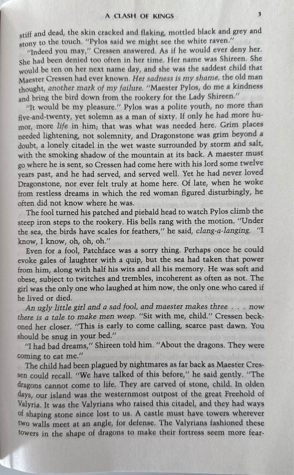 A Clash of Kings - George R.R. Martin (Bantam - Trade Paperback) book collectible [Barcode 9780345535412] - Main Image 4