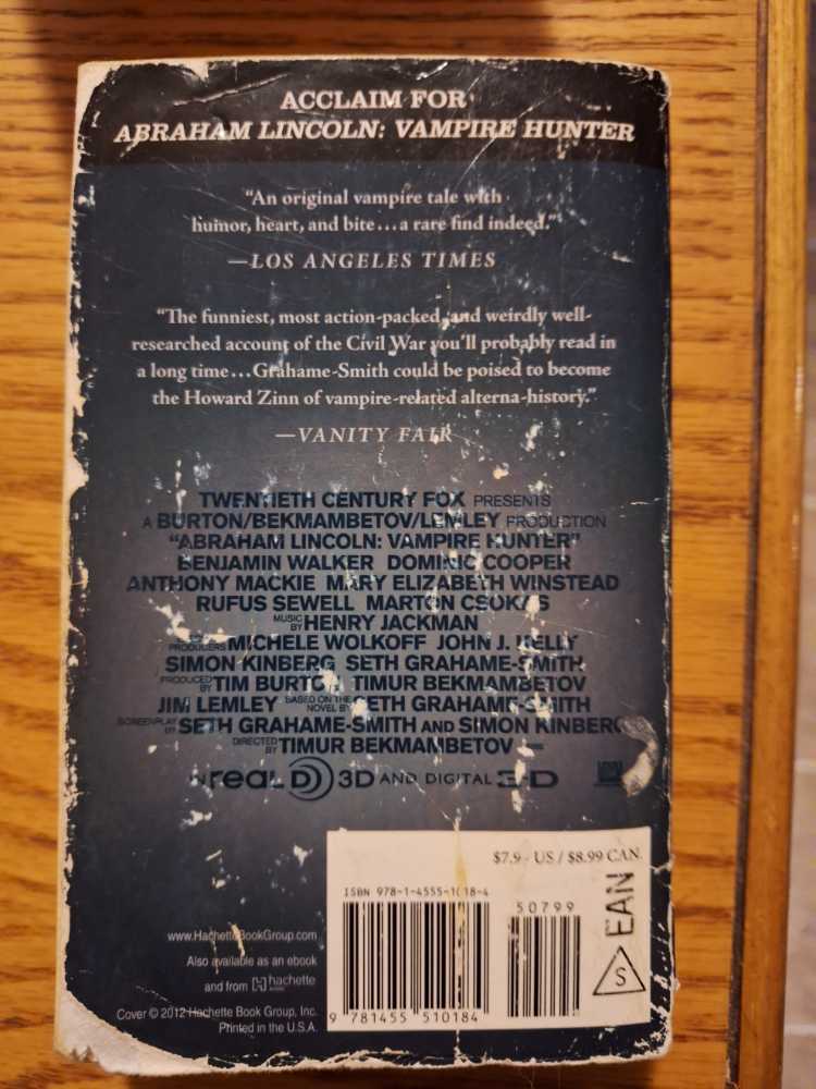 Abraham Lincoln Vampire Hunter - Seth Grahame-Smith (Grand Central Publishing - Trade Paperback) book collectible [Barcode 9781455510184] - Main Image 2