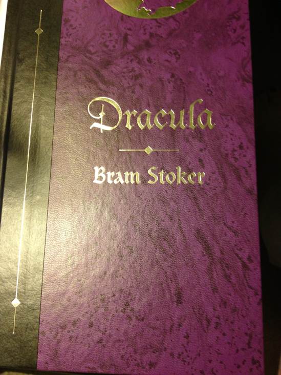 Dracula - Bram Stoker (Readers Digest Association - Hardcover) book collectible - Main Image 1