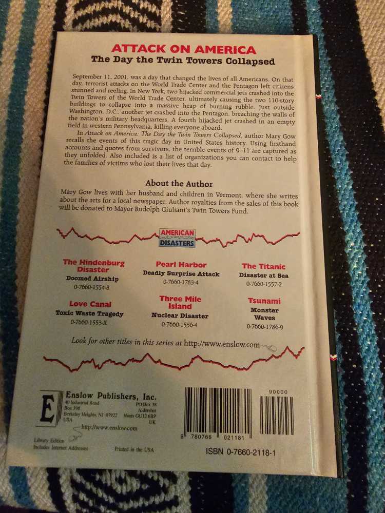 Attack on America The Day the Twin Towers Collapsed-10: 0766021181-13: - Mary Gow book collectible [Barcode 9780766021181] - Main Image 2