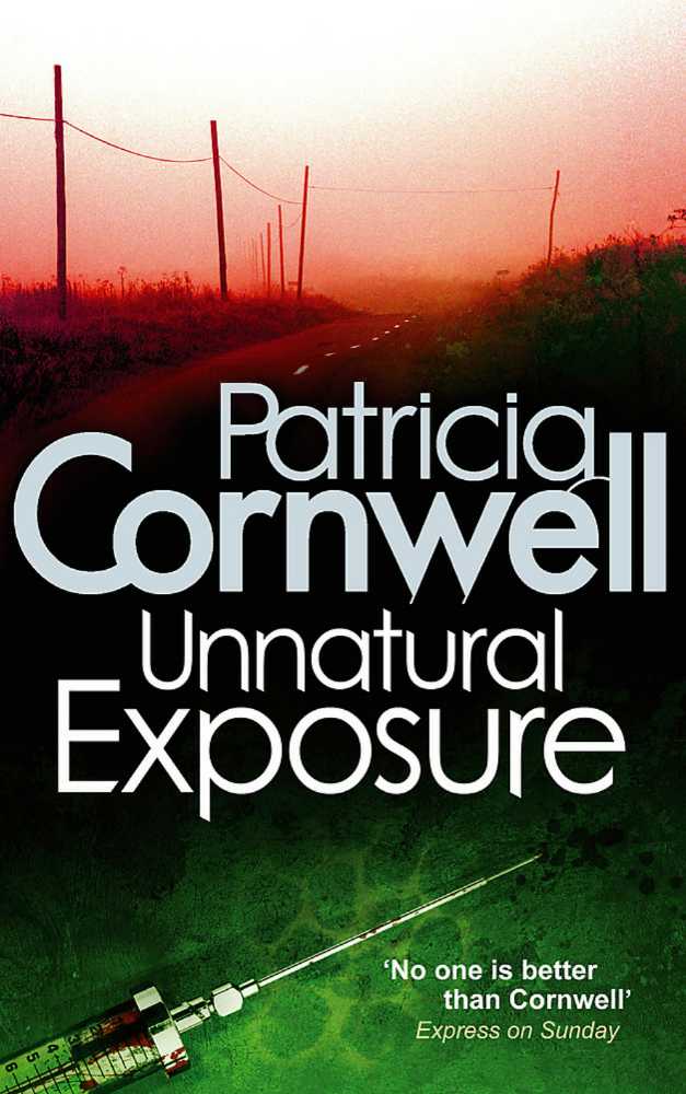 Unnatural Exposure - Patricia Cornwell (Berkeley Book - Paperback) book collectible [Barcode 9780679445098] - Main Image 3