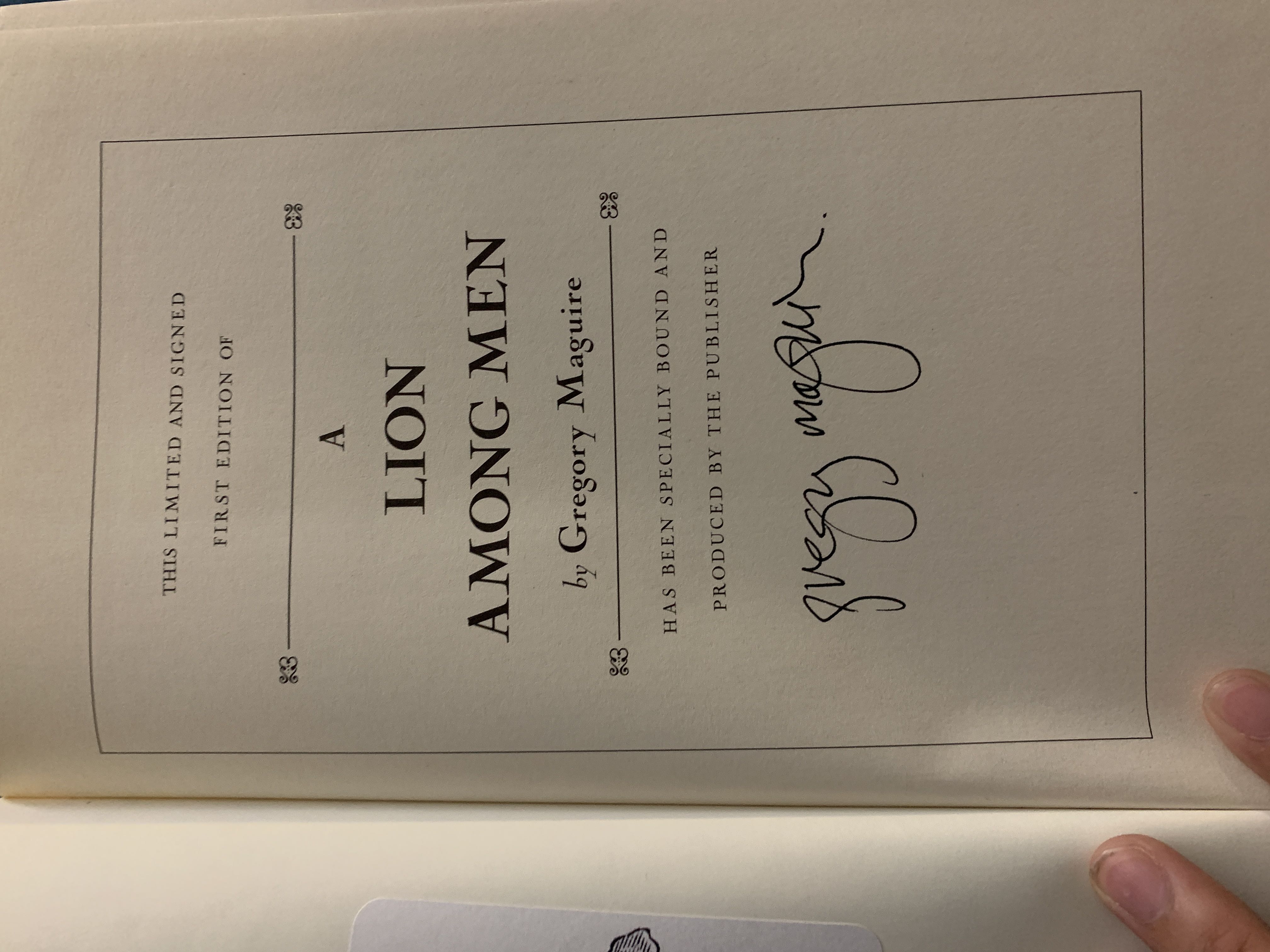 A Lion Among Men - Gregory Maguire (William Morrow - Hardcover) book collectible [Barcode 9780060548926] - Main Image 3