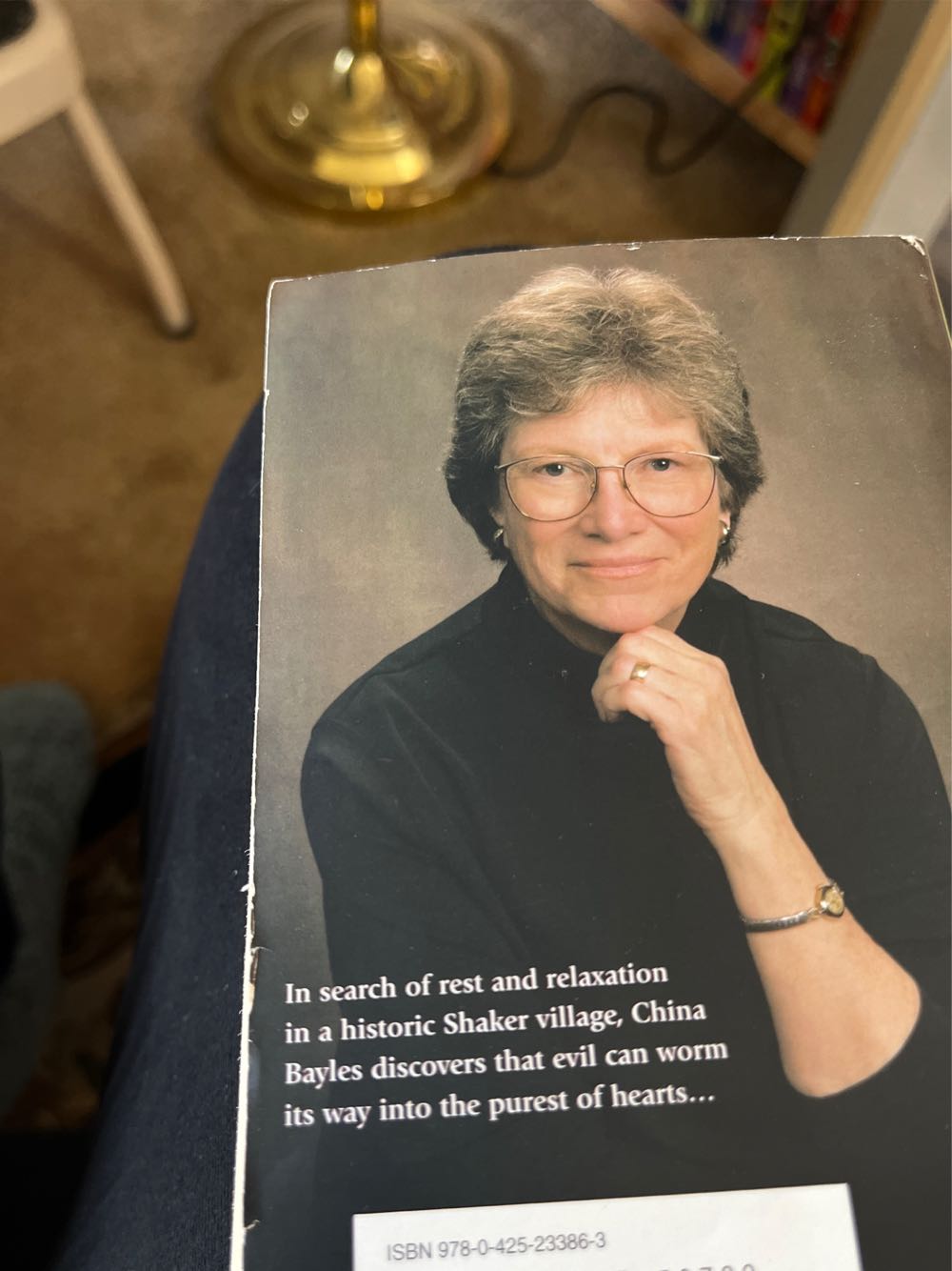 Wormwood - Susan Wittig Albert (Berkley Prime Crime Mystery - Paperback) book collectible [Barcode 9780425233863] - Main Image 2