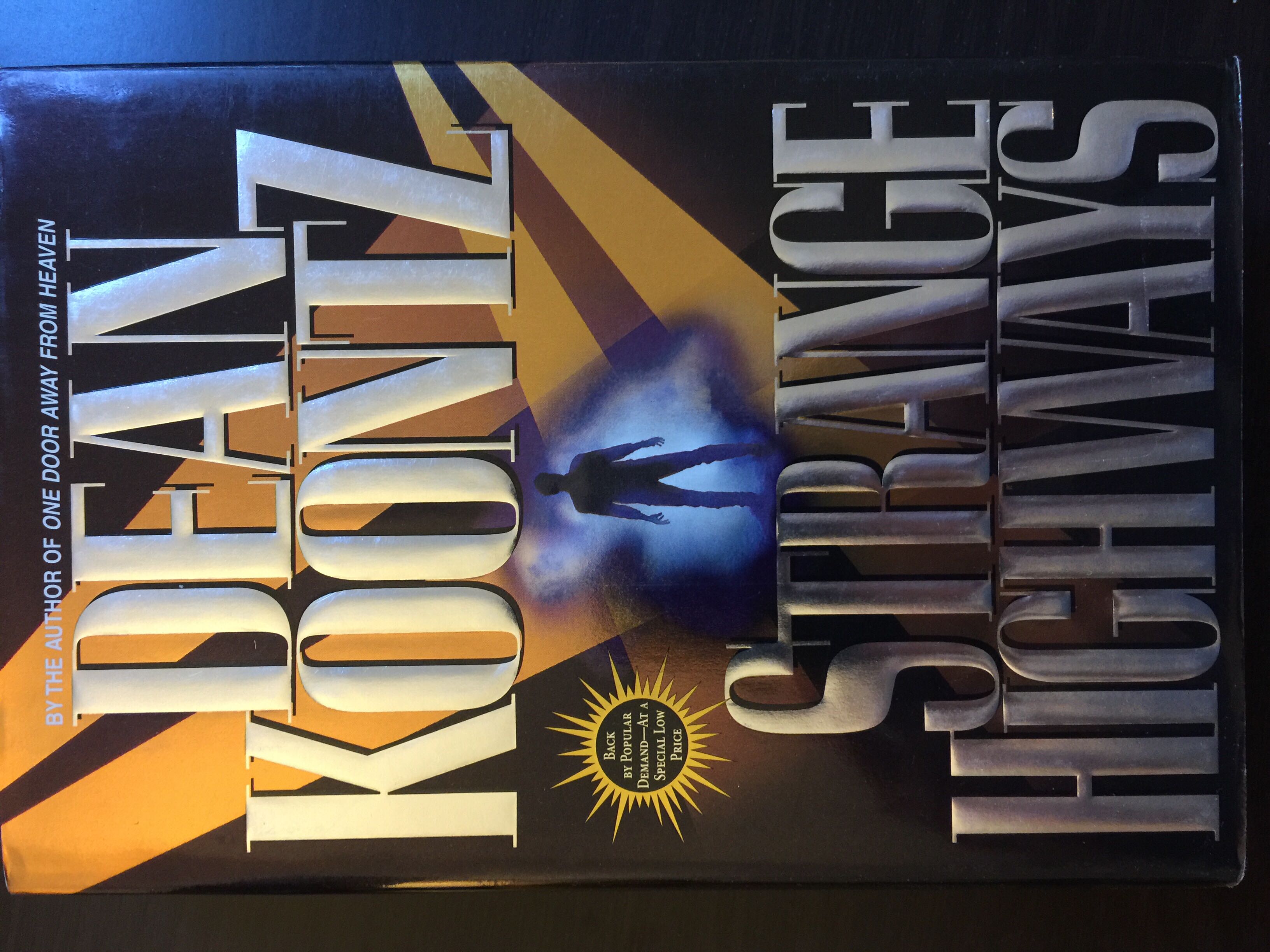 Strange Highways - Dean Koontz (Warner Books - Hardcover) book collectible [Barcode 9780446531382] - Main Image 2