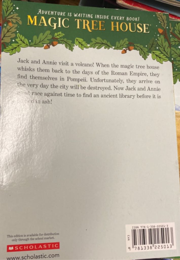Vacation Under the Volcano - Mary Pope Osborne (Scholastic Inc - Paperback) book collectible [Barcode 9781338225013] - Main Image 2