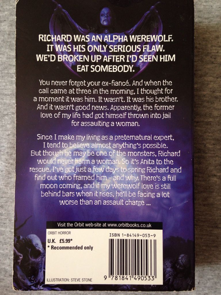 Blue Moon - Laurell K. Hamilton (Orbit - Paperback) book collectible [Barcode 9781841490533] - Main Image 2