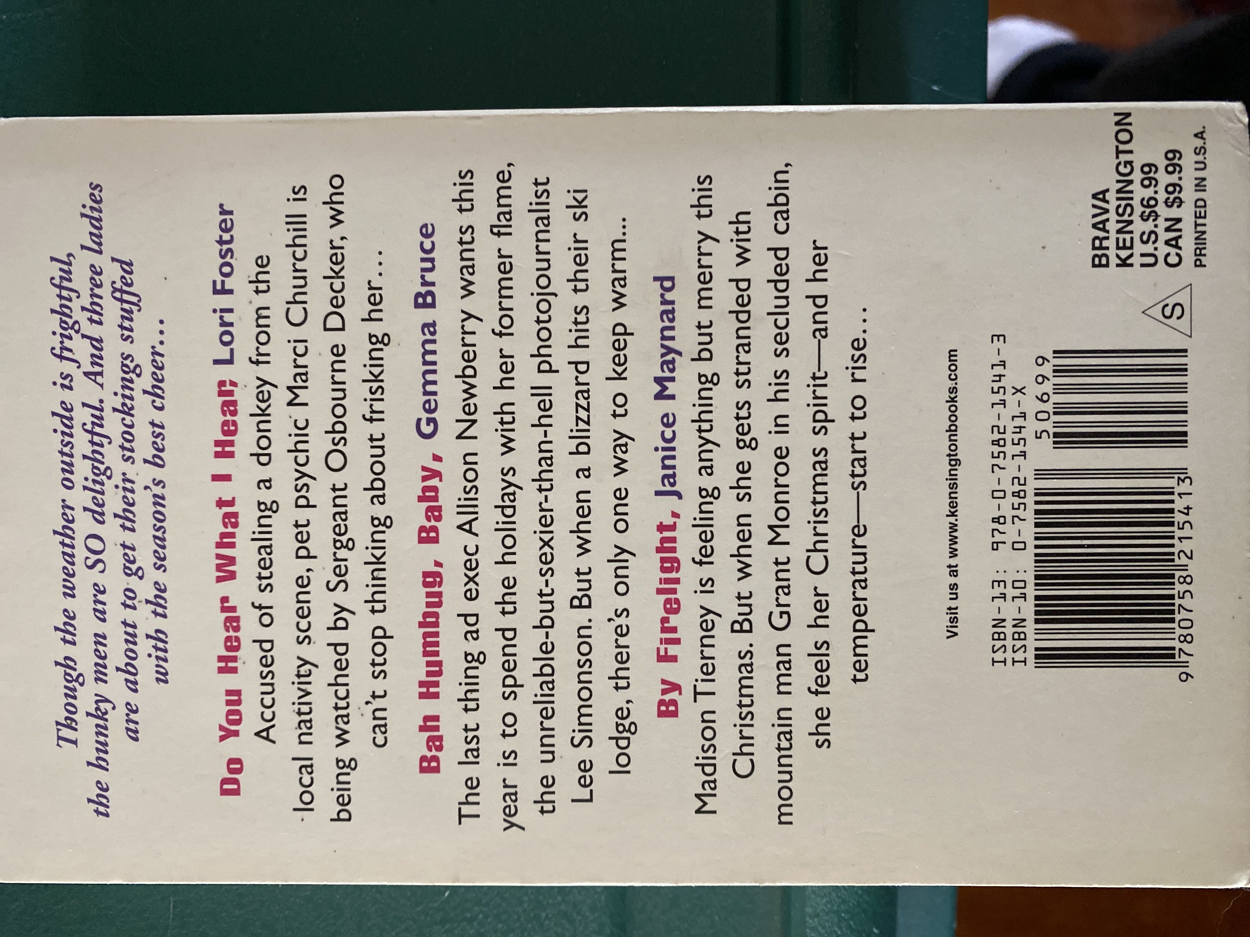 Very Merry Christmas, A - Lori Foster (- Paperback) book collectible [Barcode 9780758215413] - Main Image 2