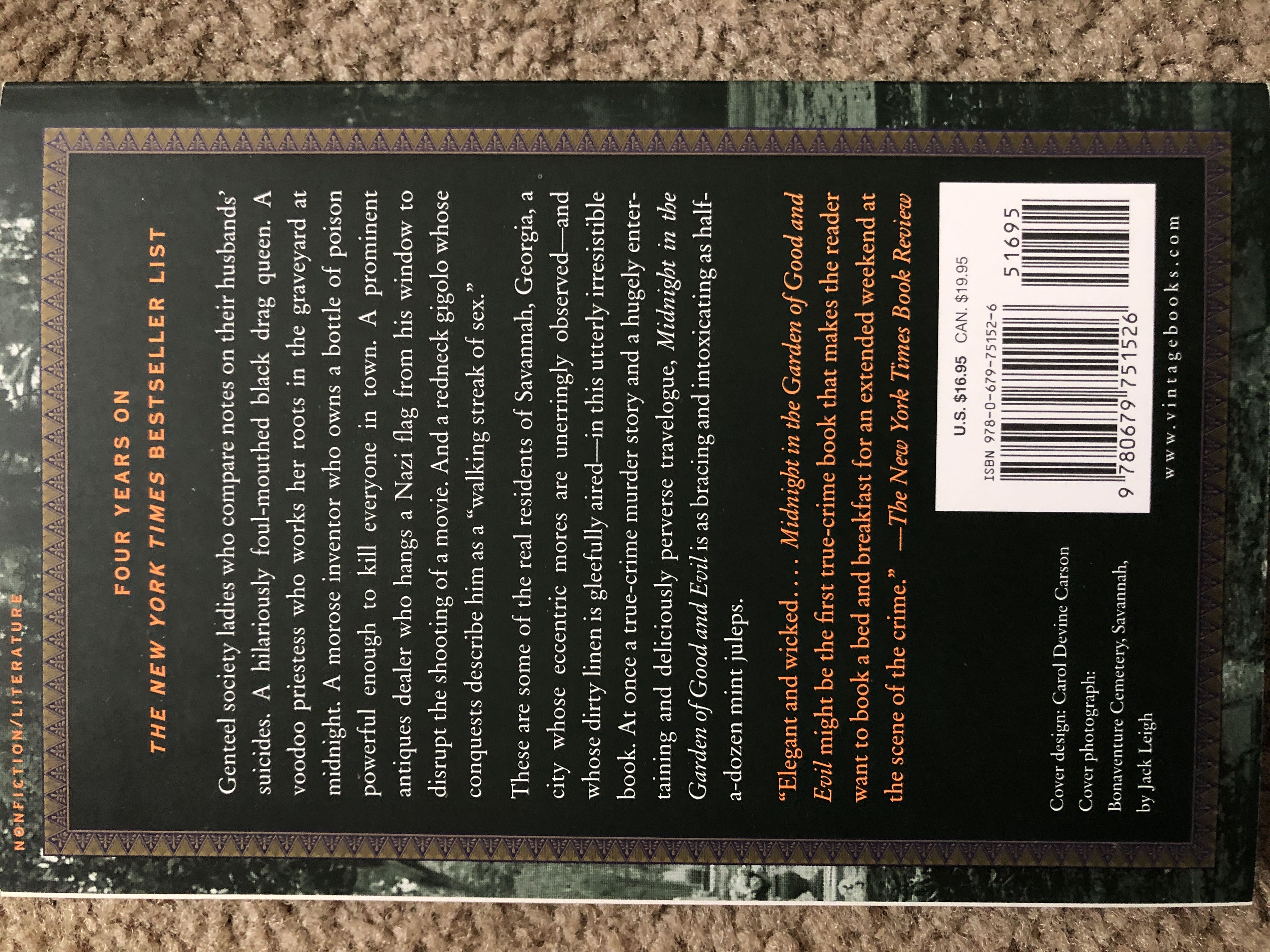 Midnight in the Garden of Good and Evil - John Berendt (Vintage - Paperback) book collectible [Barcode 9780679751526] - Main Image 2