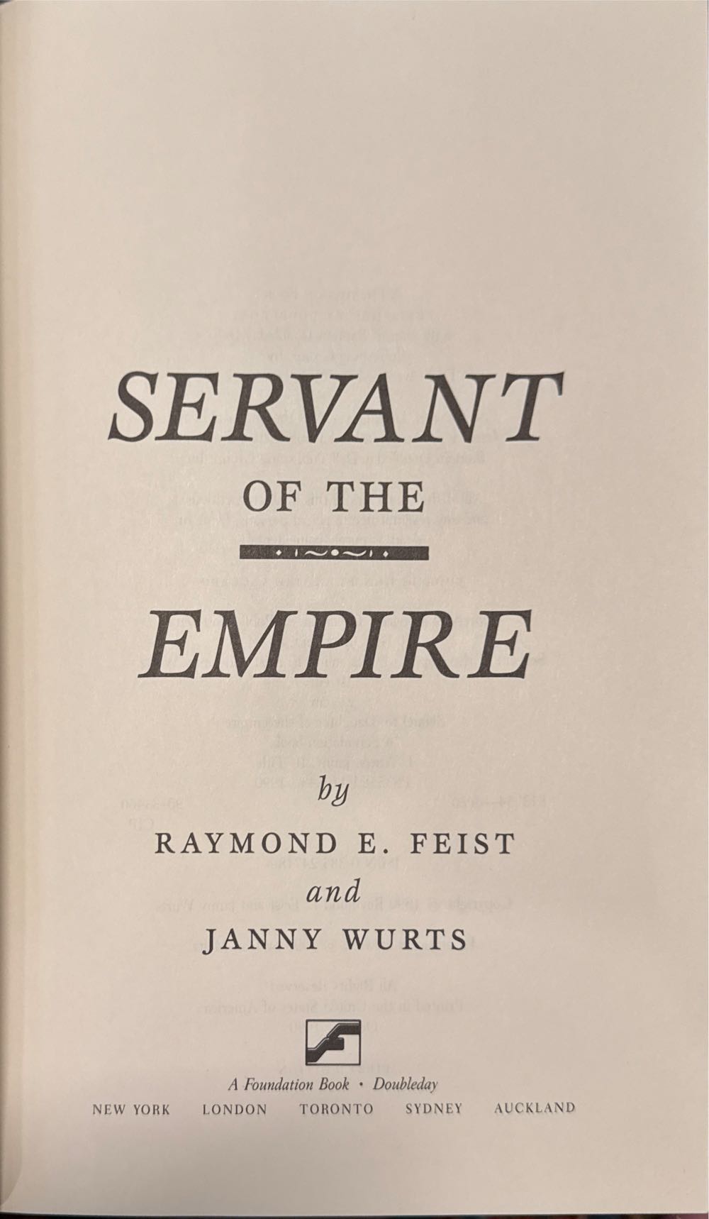Servant Of The Empire - Raymond E. Feist (Doubleday Books - Hardcover) book collectible [Barcode 9780385247184] - Main Image 2