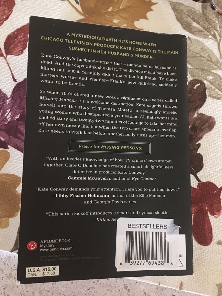 Missing Persons - Clare O’Donohue (A Plume Book - Paperback) book collectible - Main Image 2