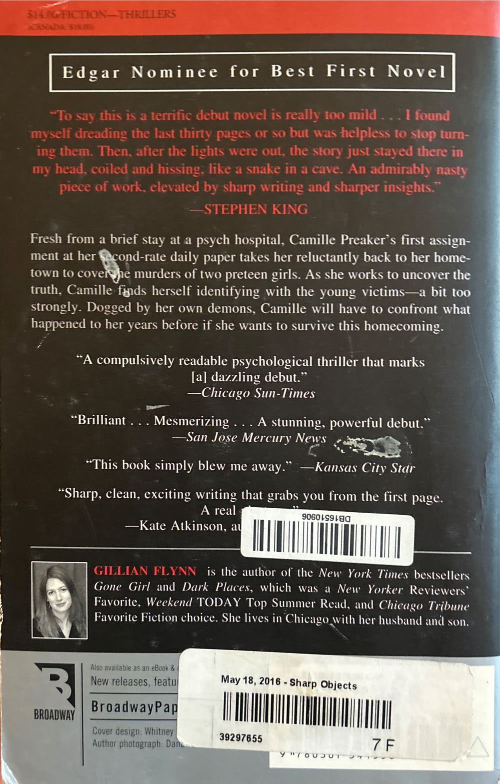 Sharp Objects - Gillian Flynn (Shaye Areheart Books - Paperback) book collectible [Barcode 9780307341549] - Main Image 2