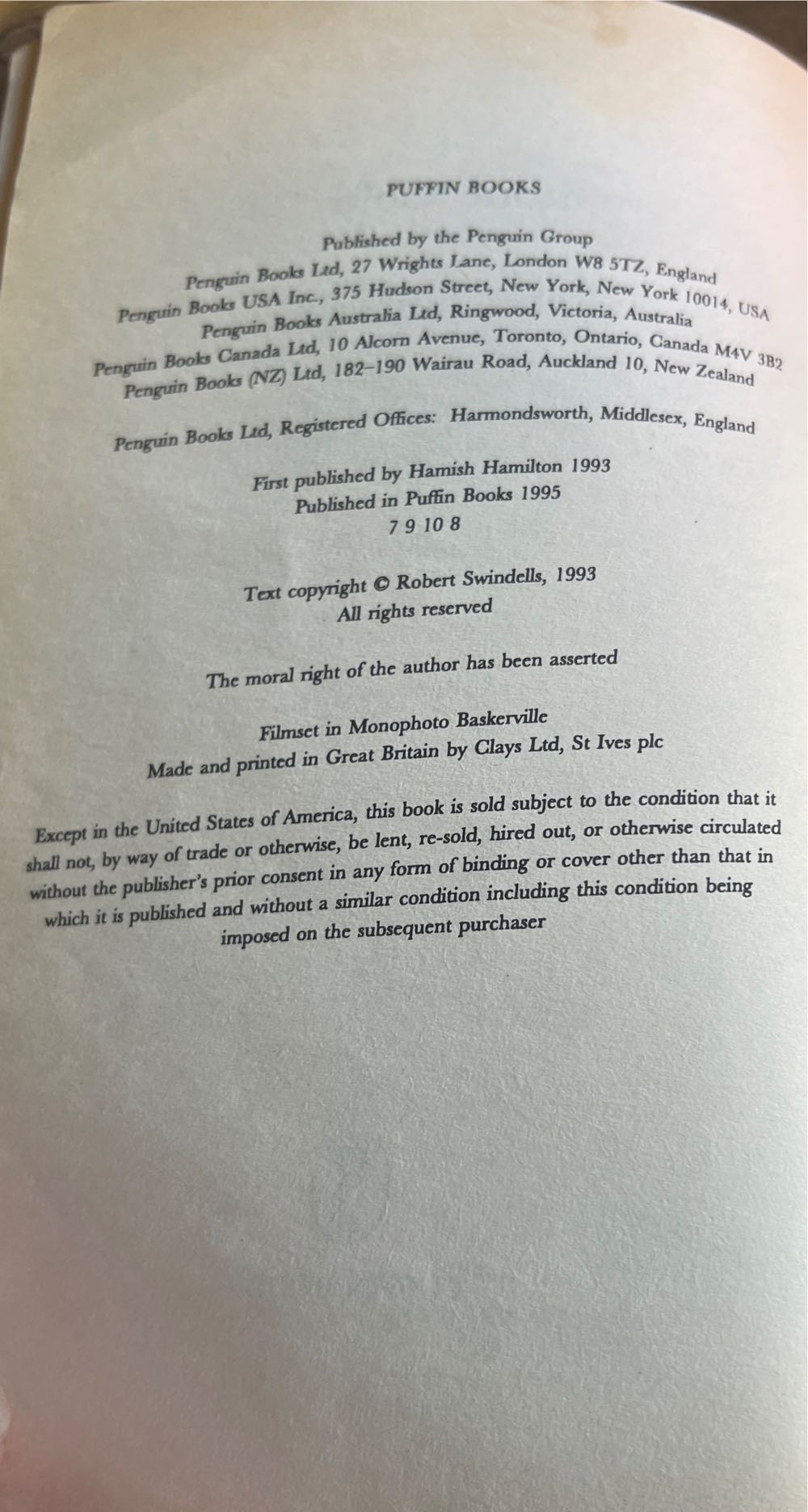 Stone Cold - Robert Swindwell (Penguin UK - Paperback) book collectible [Barcode 9780140362510] - Main Image 3