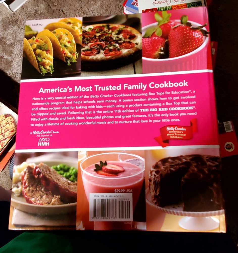 Betty Crocker Cookbook - Betty Crocker (Betty Crocker - Spiral Binding) book collectible [Barcode 9781118626733] - Main Image 2