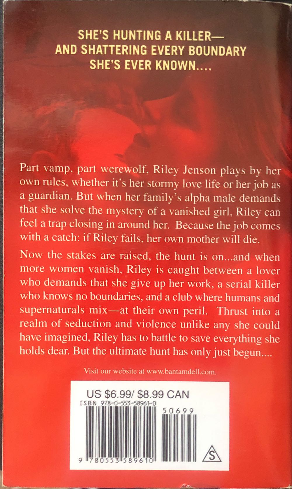 Embraced by Darkness - Keri Arthur (Dell Spectra - Paperback) book collectible [Barcode 9780553589610] - Main Image 2