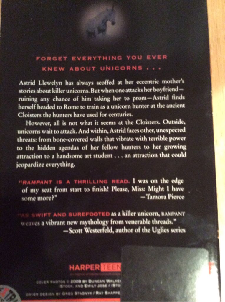 Rampant - Diana Peterfreund (HarperCollins - Hardcover) book collectible [Barcode 9780061490002] - Main Image 2