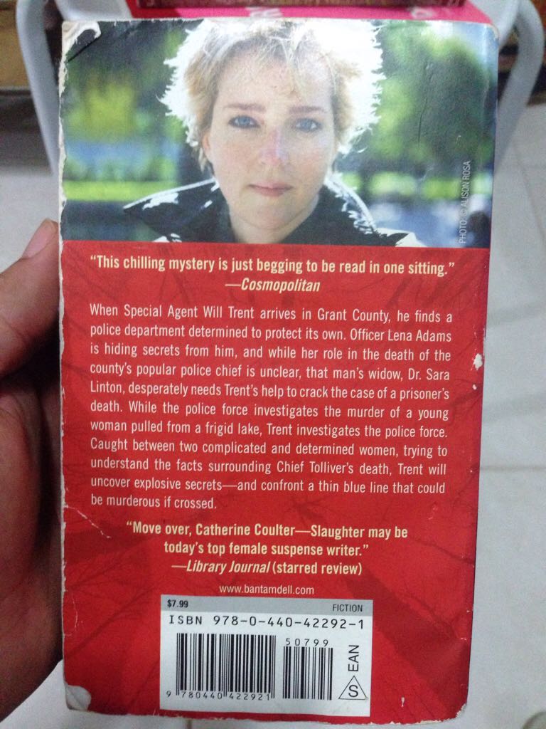 Broken - Karin Slaughter (Random House LLC) book collectible [Barcode 9780440422921] - Main Image 2