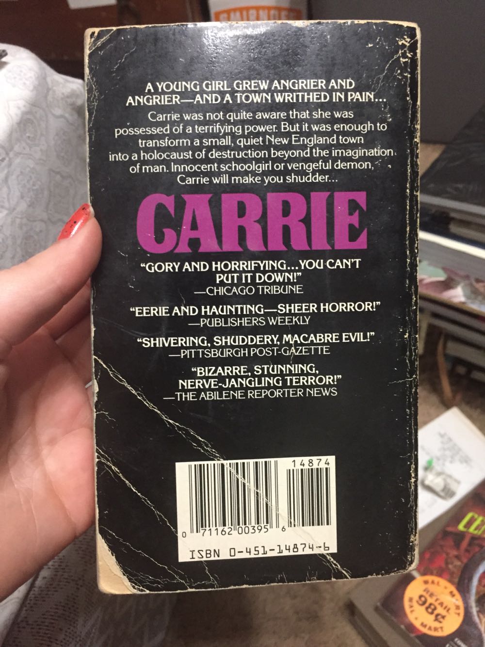 Carrie - Stephen King (Signet - Paperback) book collectible [Barcode 9780451148742] - Main Image 2