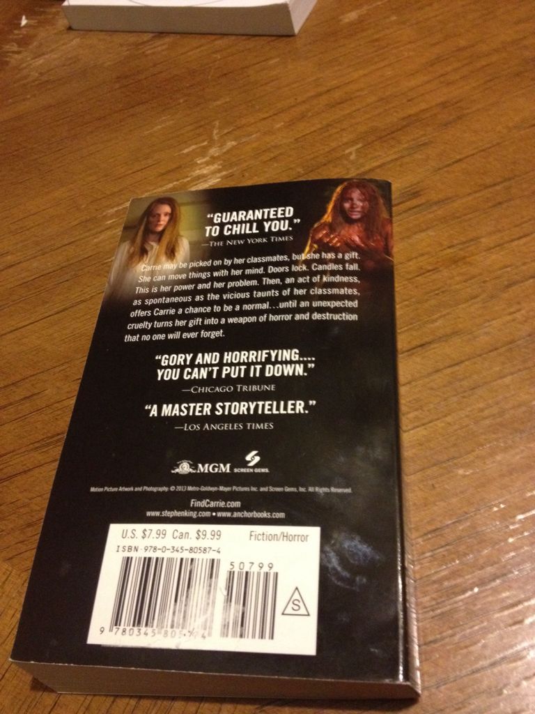Carrie  (Anchor Books - Paperback) book collectible - Main Image 2