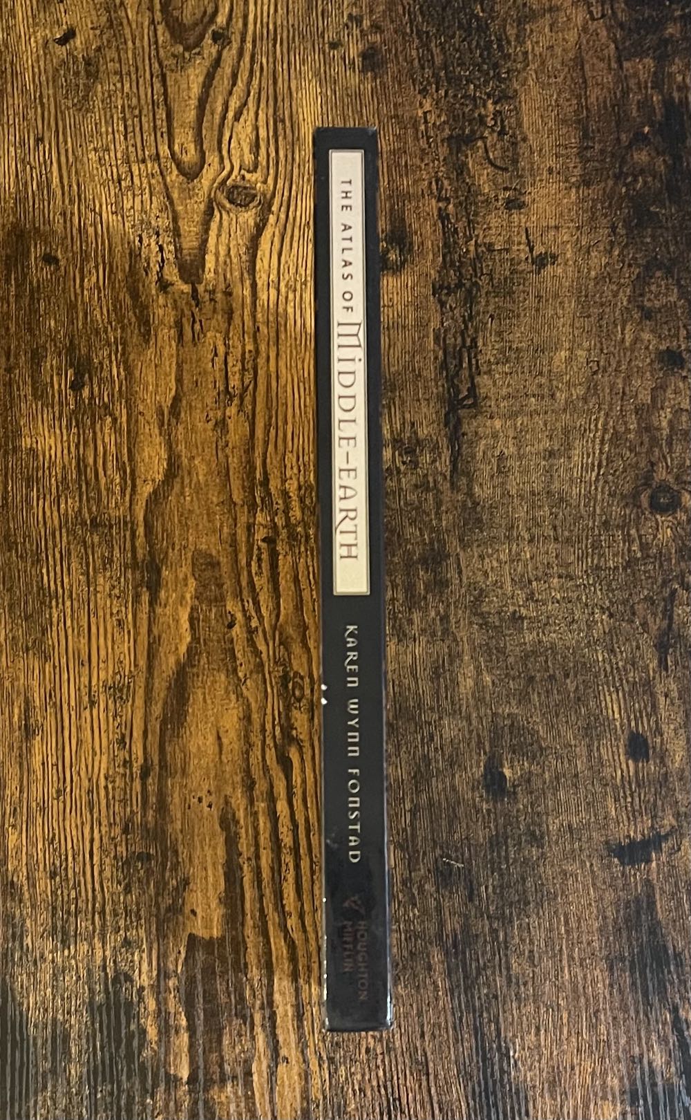 The Atlas of Middle-Earth - Karen Wynn Fonstad (Houghthon Mifflin Company - Hardcover) book collectible [Barcode 9780739422007] - Main Image 2