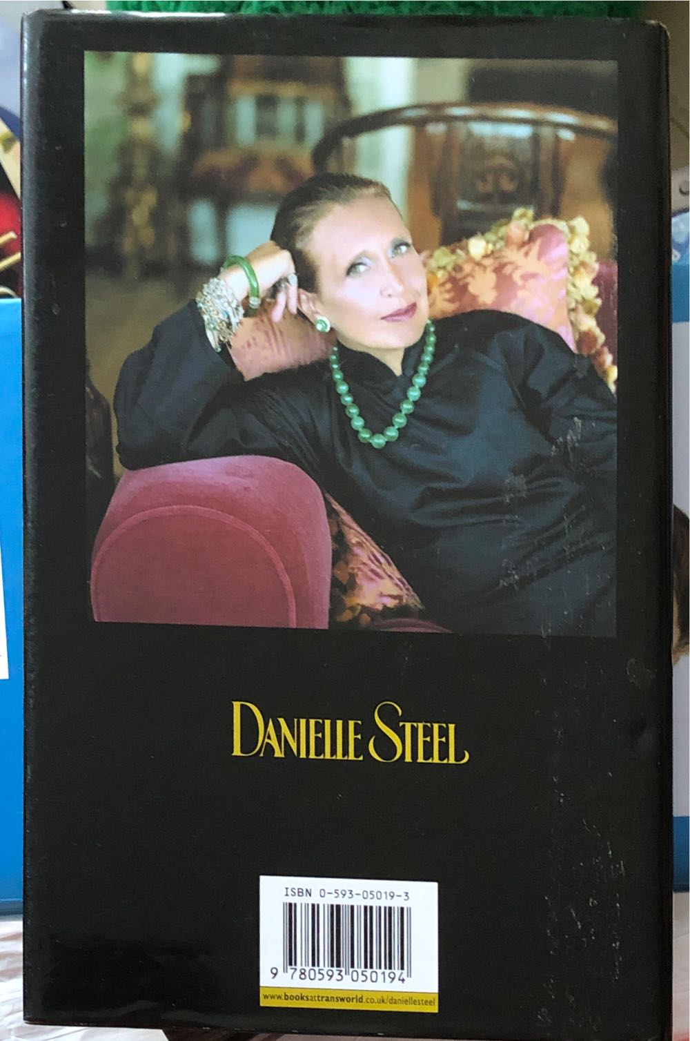 Echoes - Danielle Steel (- Hardcover) book collectible [Barcode 9780593050194] - Main Image 2