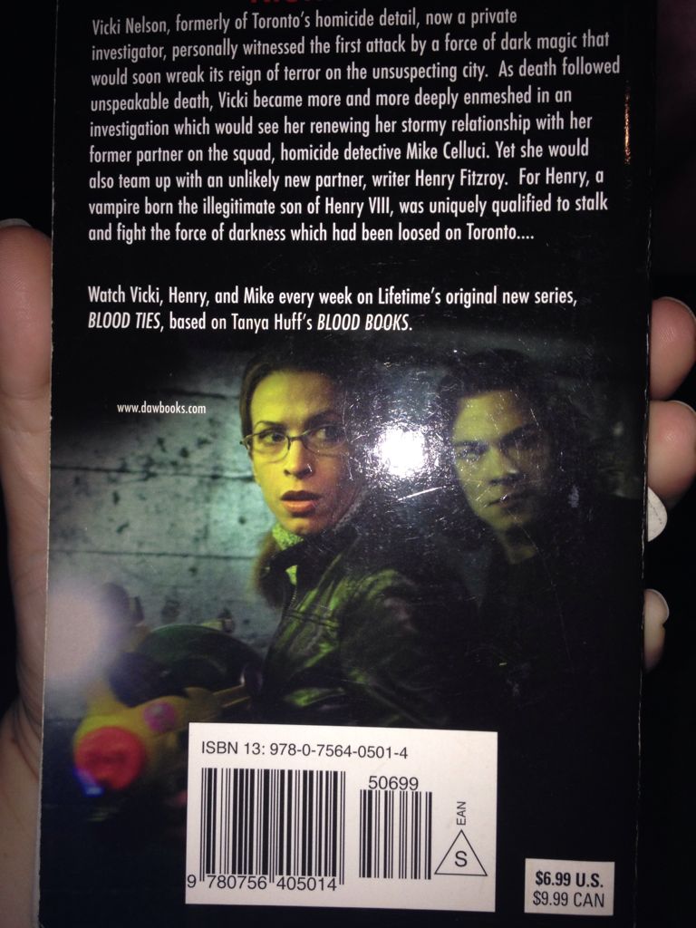 Blood Price - Tanya Huff (DAW Books, Inc. - Trade Paperback) book collectible - Main Image 2