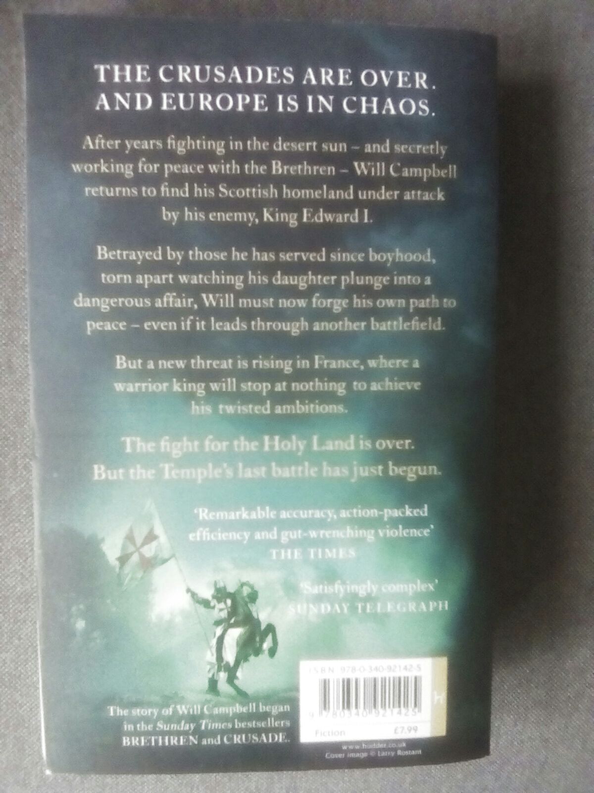 Requiem - Robyn Young (Hodder & Stoughton - Paperback) book collectible [Barcode 9780340921425] - Main Image 2