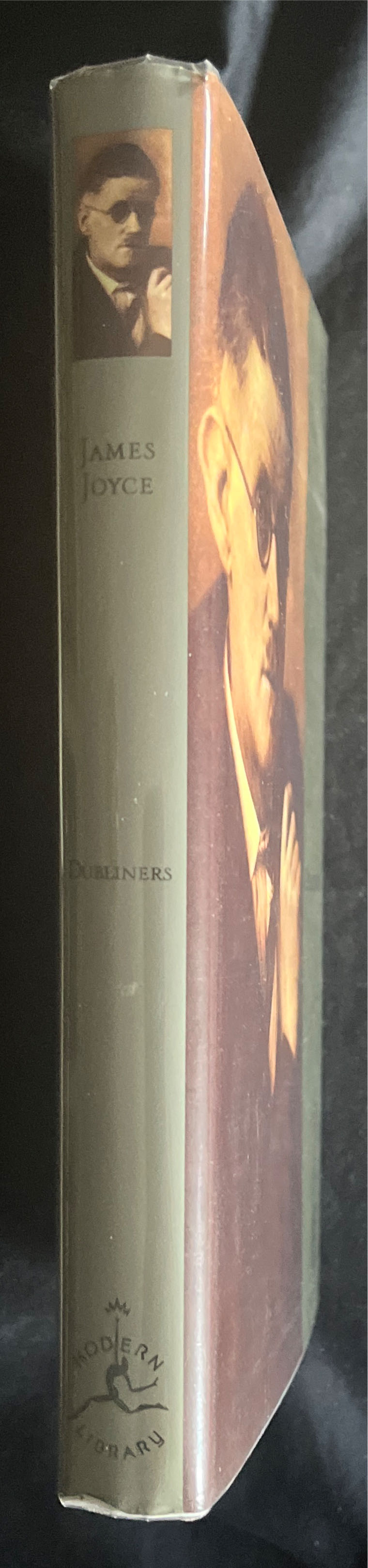 Dubliners - James Joyce (The Modern Library - Hardcover) book collectible [Barcode 9780679600497] - Main Image 3