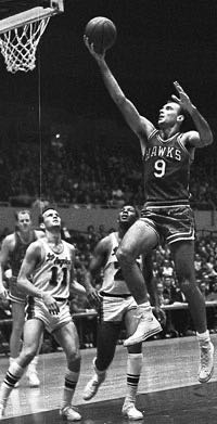 Tall Tales: The Glory Years of the NBA, in the Words of the Men Who Played, Coached, and Built Pro Basketball - Terry Pluto (New York : Simon & Schuster - Hardcover) book collectible [Barcode 9780671742799] - Main Image 3