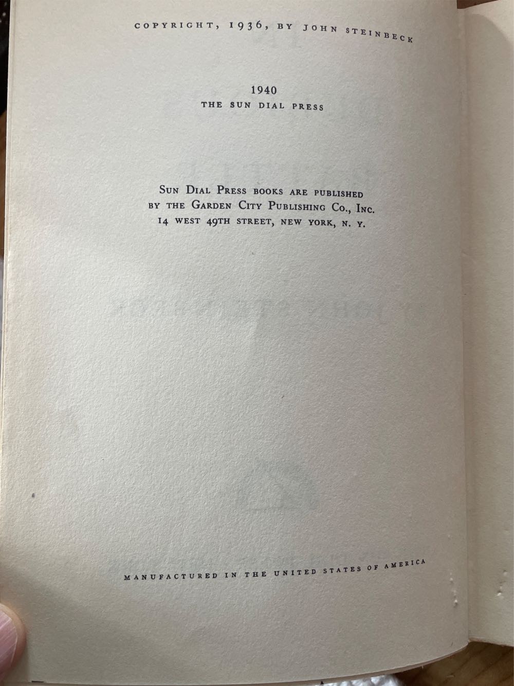 In Dubious Battle - John Steinbeck (The Sun Dial Press - Hardcover) book collectible [Barcode 9781853712791] - Main Image 3