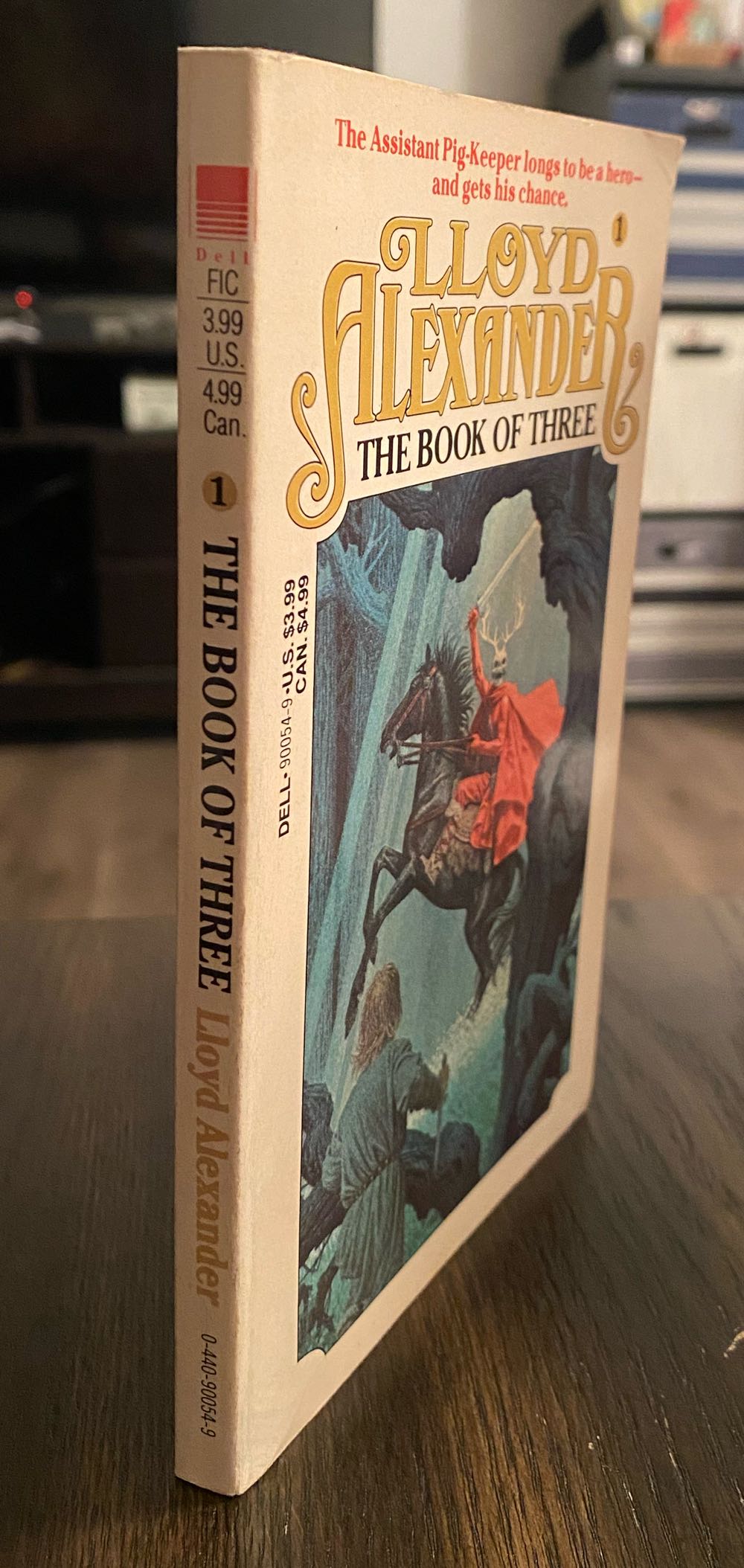 The Book of Three - Lloyd Alexander (Dell - Paperback) book collectible [Barcode 9780440907022] - Main Image 3