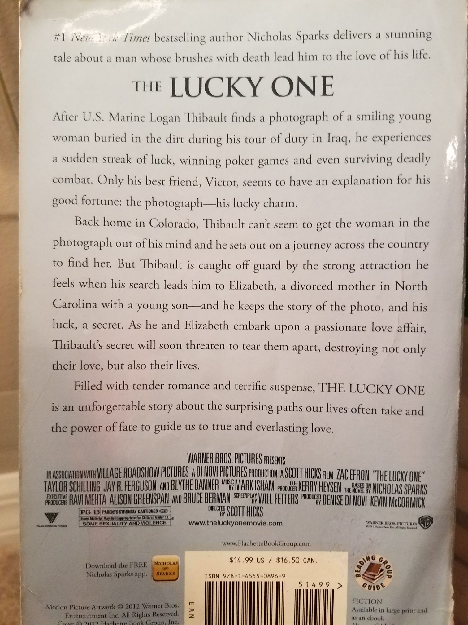 The Lucky One - Nicholas Sparks (Grand Central Publishing - Paperback) book collectible [Barcode 9781455508969] - Main Image 2