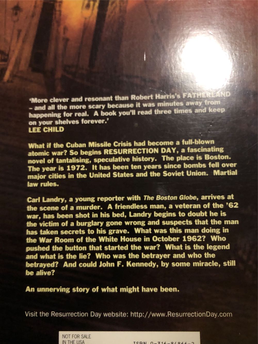 Resurrection Day - Brendan DuBois (Paperback) book collectible [Barcode 9780316848664] - Main Image 2