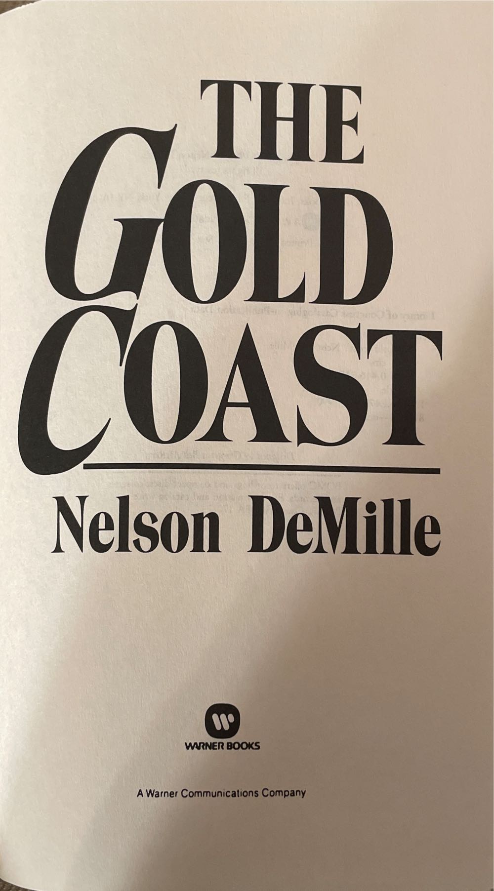 The Gold Coast - Nelson DeMille (Warner Books - Hardcover) book collectible [Barcode 9780446515047] - Main Image 3