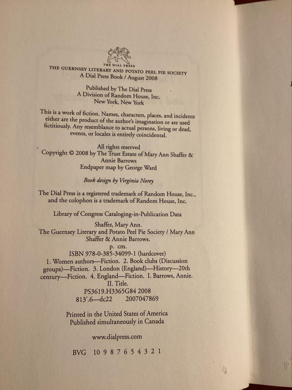 The Guernsey Literary and Potato Peel Pie Society - Barrows, Annie (Dial Press - Hardcover) book collectible [Barcode 9780385340991] - Main Image 2