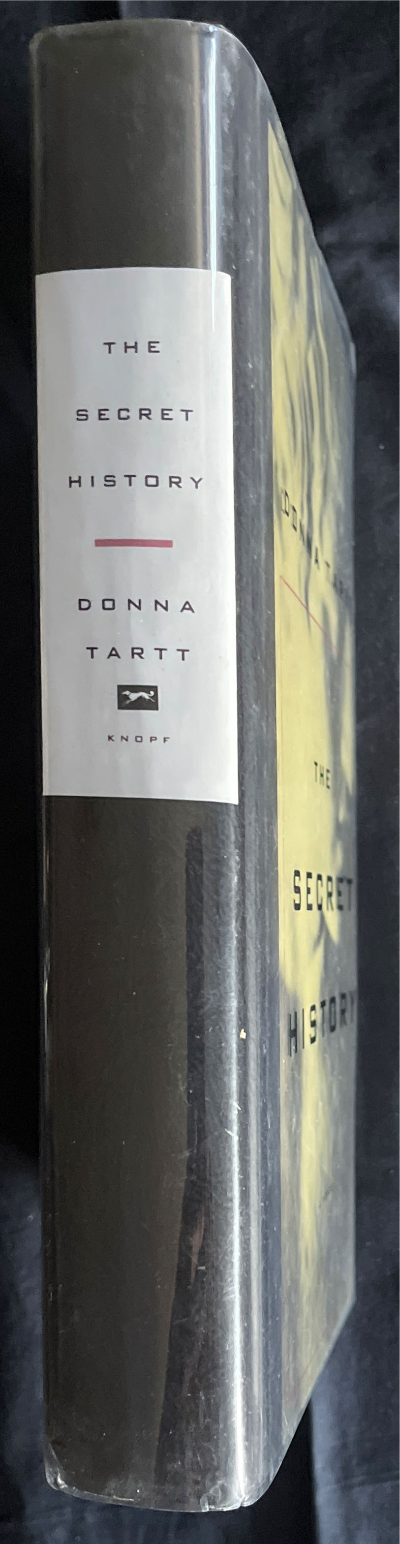 The Secret History - Donna Tartt (Alfred A Knopf - Hardcover) book collectible [Barcode 9780679410324] - Main Image 3