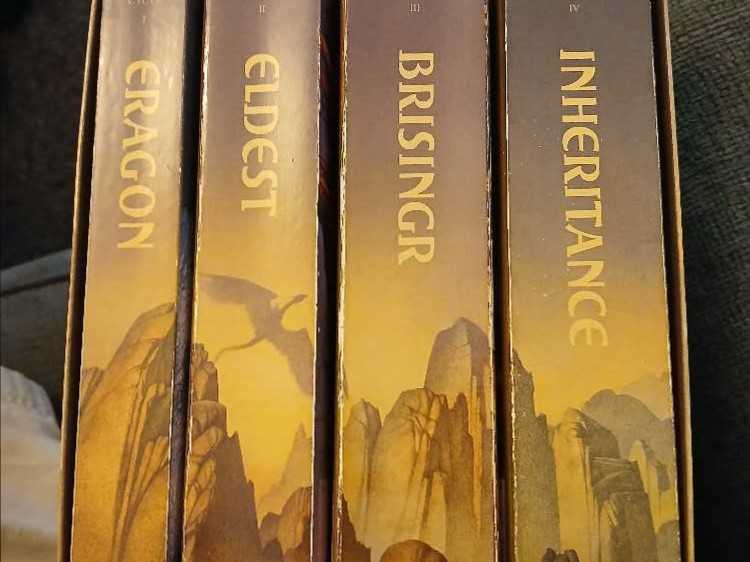 Eragon - Christopher Paolini (Alfred A. Knopf - Paperback) book collectible [Barcode 9780375826696] - Main Image 4