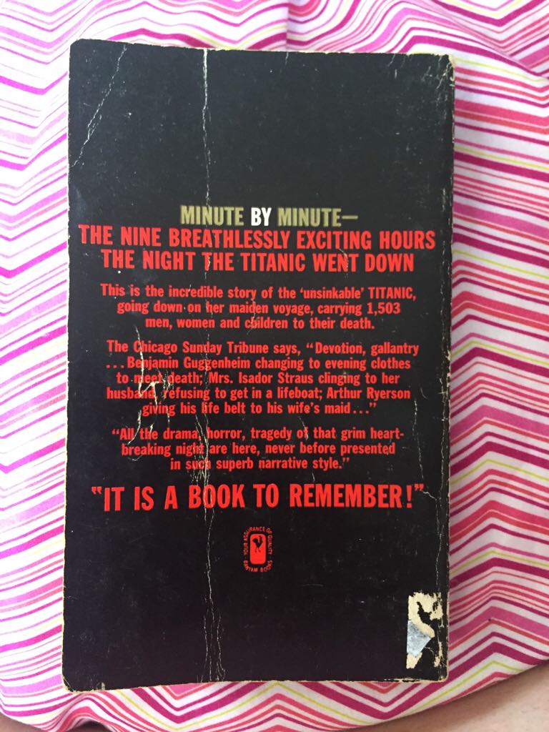 A Night To Remember  book collectible - Main Image 2