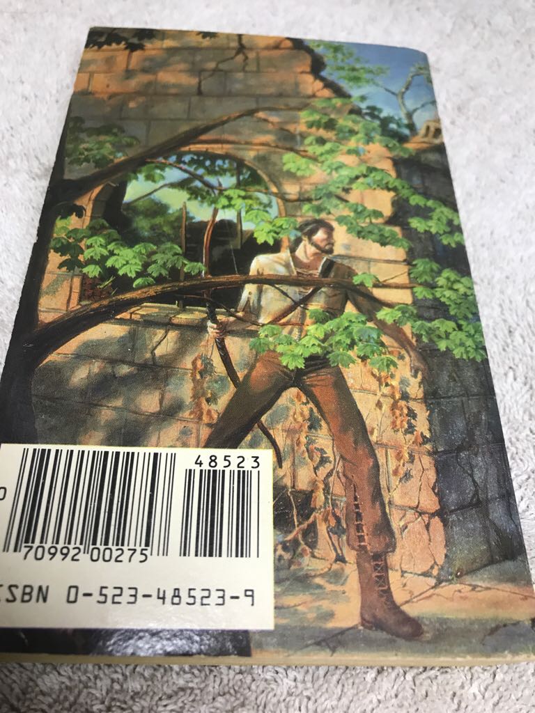 The Hunters - Chris Kuzneski (Tor Books - Paperback) book collectible [Barcode 9780523485232] - Main Image 2