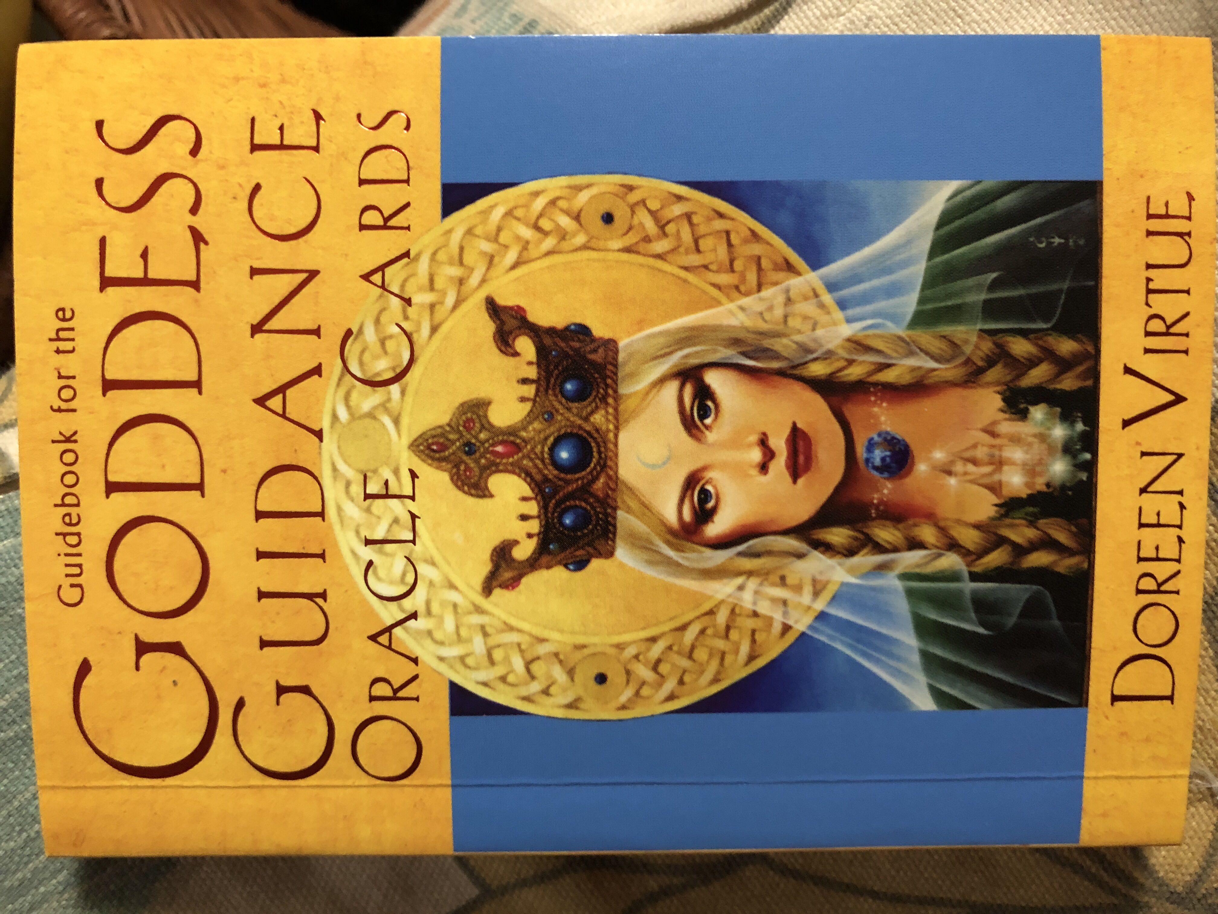 Goddess Guidance Oracle Cards - Doreen Virtue (Hay House Inc - Hardcover) book collectible [Barcode 9781401903015] - Main Image 3